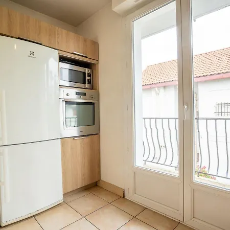 Avenue De Biarritz By Interhome
